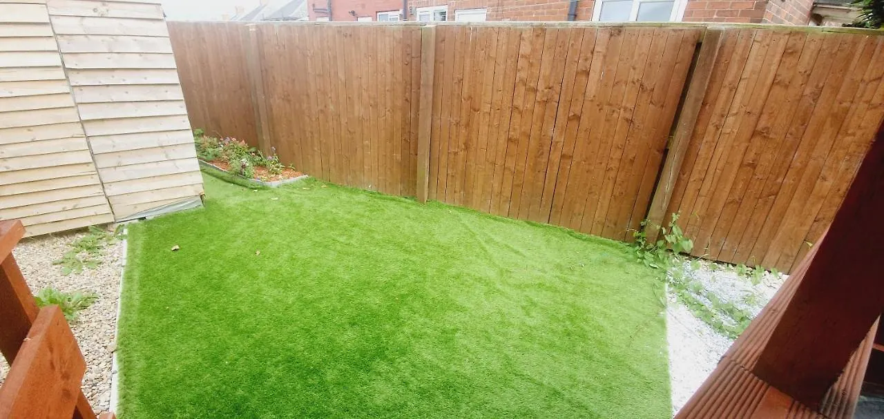 Homestay Petals Room Leeds